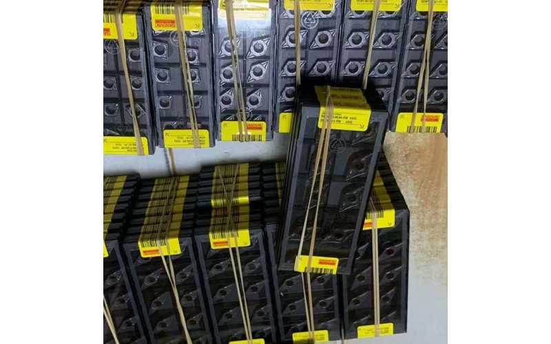 瑞典山特维克车刀片DNMX150616-WMX4425加工钢件,铸铁