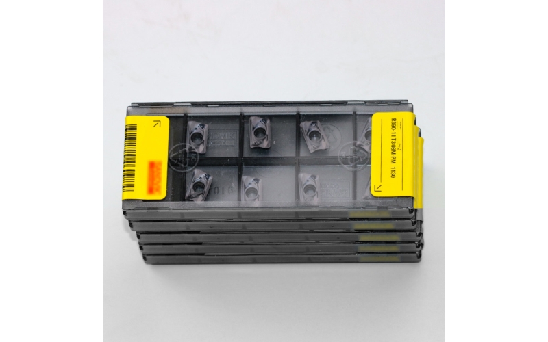 数控刀片铣刀片R390-11T308M-PM1130加工钢件